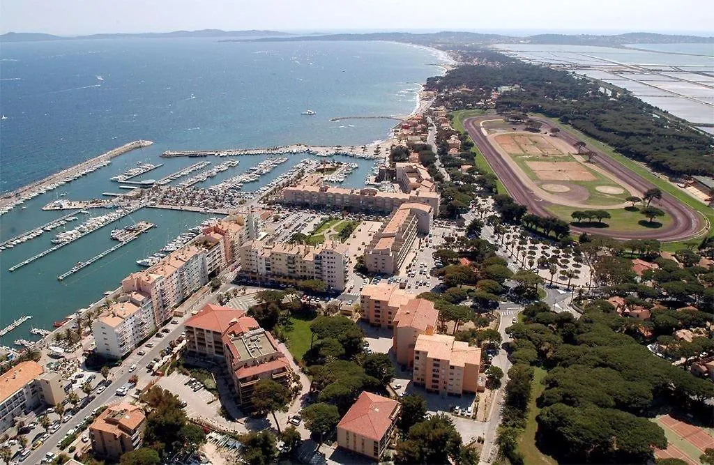 Appartamento Spacieux Studio Sur Le Port De Hyères